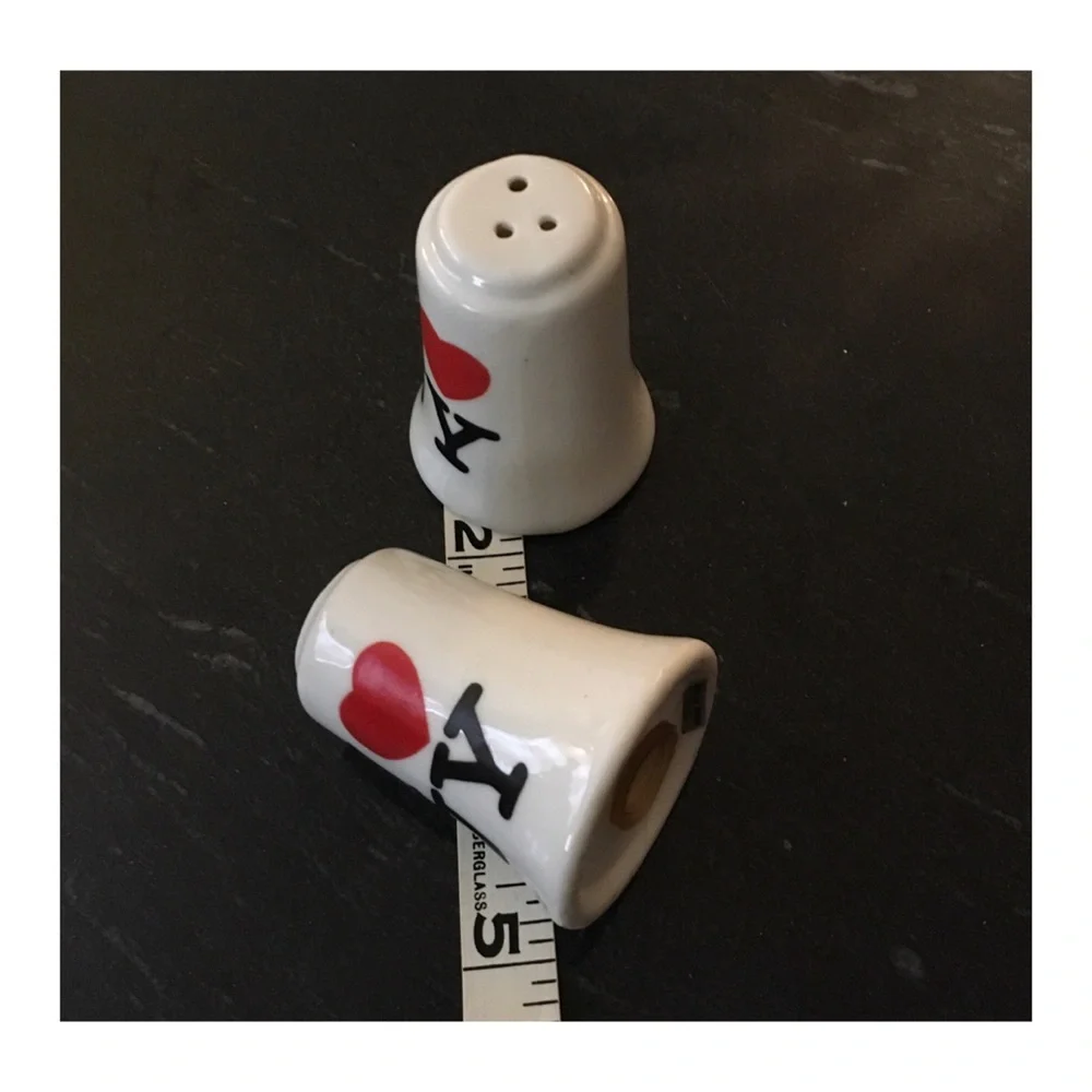 I ❤️ NY Souvenir Ceramic Salt & Pepper Shakers